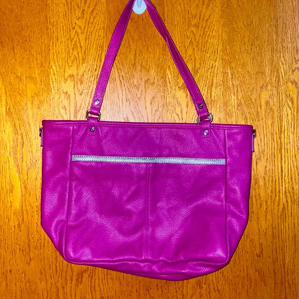5/$25 ThirtyOne Jewel Purse